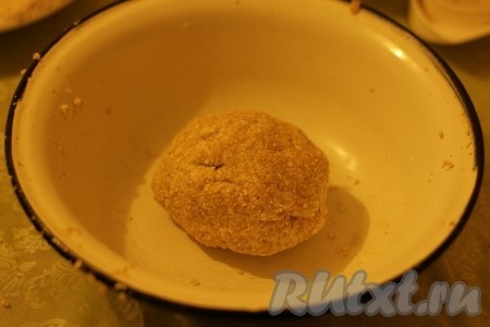 Творожное тесто из овсяной муки.