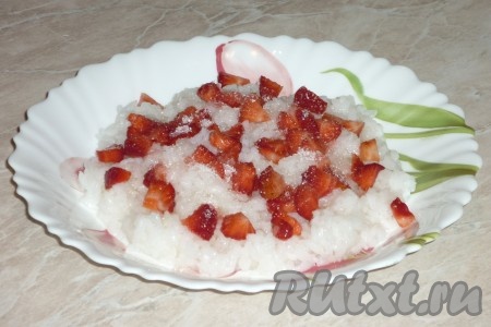 Положить сахар по вкусу. 