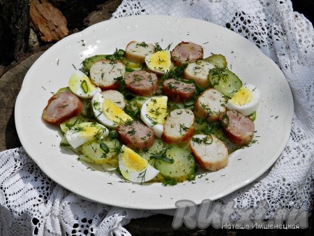 Салат с картошкой и солеными огурцами