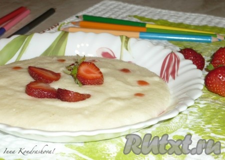 Манная каша, приготовленная на молоке 