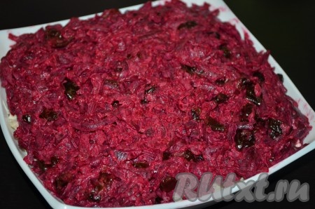 Выложить последним слоем.