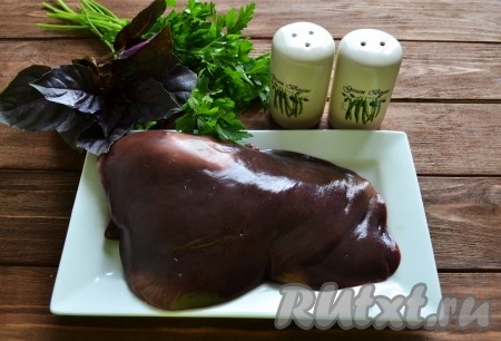 Подготовим необходимые ингредиенты для приготовления шашлыка из бараньей печени