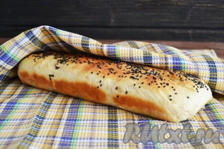 Выпекаем в духовке, разогретой до 180 градусов, 30-35 минут.
