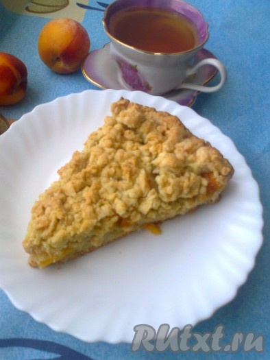 Венский или тертый пирог с фруктами