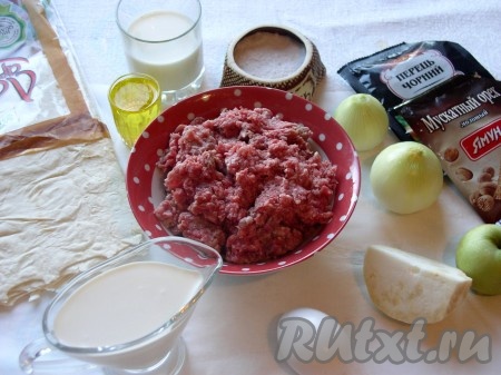 Рецепт этих трубочек из лаваша с начинкой&nbsp;у нас появился благодаря моей любви к итальянской кухне. Итальянские трубочки каннелони я заменила на трубочки, сделанные из лаваша, и получились наши любимые "лавашони". Лаваш я начинила восхитительной начинкой а-ля болоньезе, но без томата.
