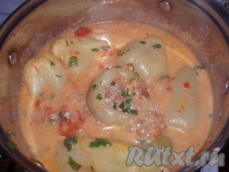 В конце добавить мелко порубленную зелень.
