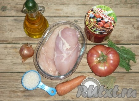 Ингредиенты для приготовления куриных шариков в духовке.