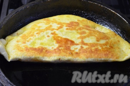 Тоже самое проделать со второй лепешкой.
