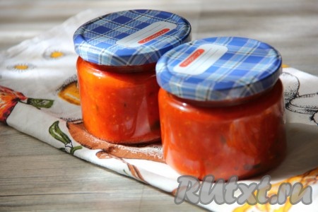 Вареная аджика из перца, помидоров и чеснока