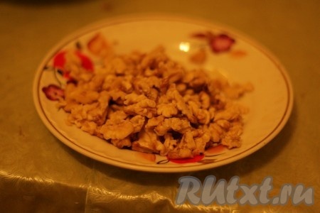 Очистить от кожуры. 