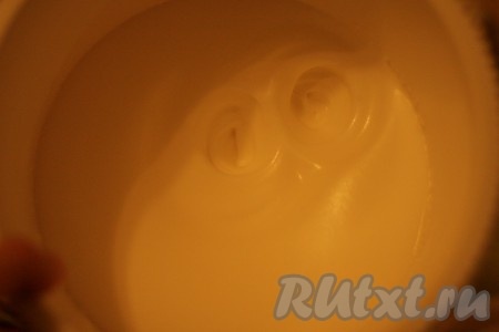 Взбивать до плотности