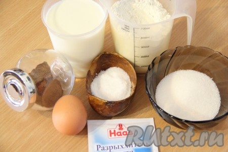  Подготовить продукты для приготовления панкейков с корицей.
