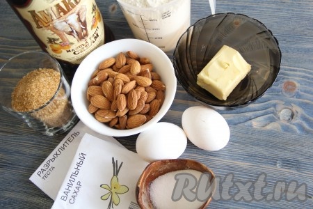  Подготовить продукты для приготовления итальянского печенья "Кантуччини"