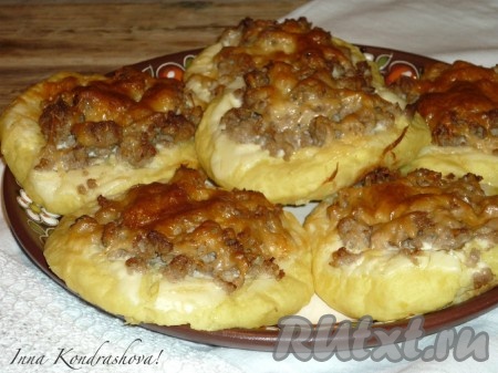 Картофельные ватрушки с фаршем