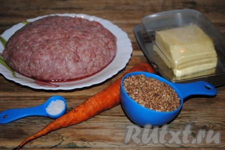 Продукты, которые потребуются, чтобы приготовить гречку с фаршем