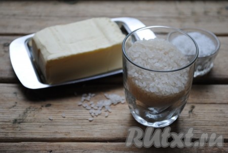 Ингредиенты, для того чтобы сварить рассыпчатый рис в кастрюле