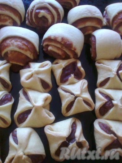 Выпекаем 20-25 минут в разогретой духовке при температуре 180 градусов (до слегка румяного цвета).
