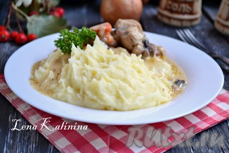 Картофельное пюре со сметаной