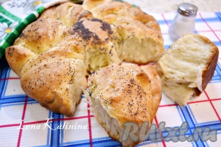 Домашний хлеб с чесноком в духовке