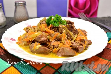 Рецепт куриной печени, тушеной в сметане