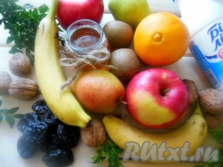 Для фруктового салата нам понадобятся вот такие ингредиенты.
