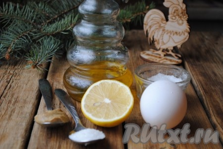 Ингредиенты для приготовления майонеза из целого яйца.