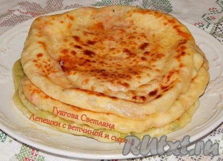 Вкусные, мягкие лепешки с капустой готовы!