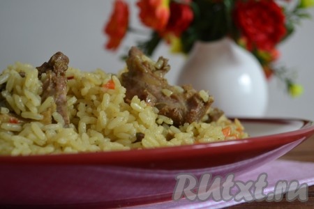 Ароматным, сытным, неимоверно вкусным&nbsp;пловом из утки, приготовленным в мультиварке, можно смело угощать домочадцев, гостей, друзей, соседей...
