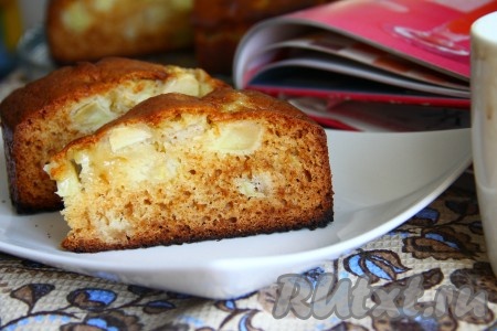 Пирог с яблоками и медом