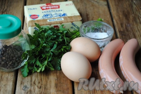 Подготовить необходимые ингредиенты для приготовления яичницы в микроволновке