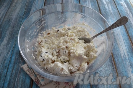 Аккуратно и не спеша все перемешать ложкой.
