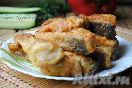 Вот так просто можно пожарить толстолобика на сковороде. Рыба получается очень вкусной, с аппетитной золотистой корочкой.&nbsp;Подавать можно как в тёплом, так и в охлаждённом виде. Мои родные любят такую рыбку с картофельным пюре и свежими овощами. 