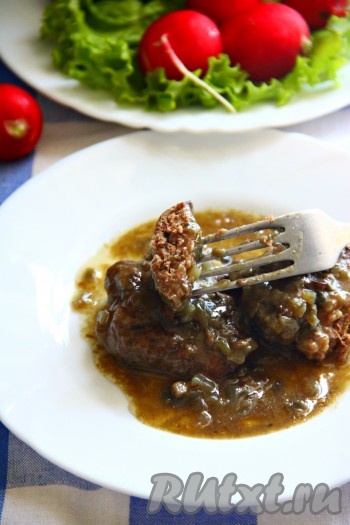 Рецепт куриной печени, тушеной с луком