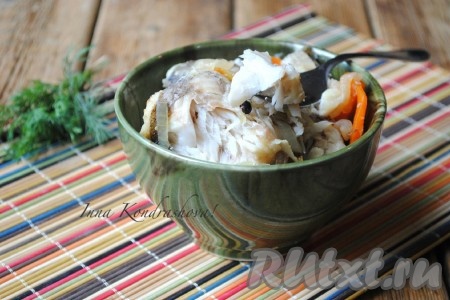 Подавать в горячем виде с отварным рисом.&nbsp;
