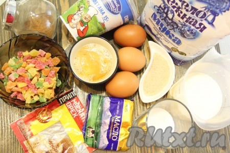 Подготовить продукты для приготовления пасхального кулича на молоке&nbsp;
