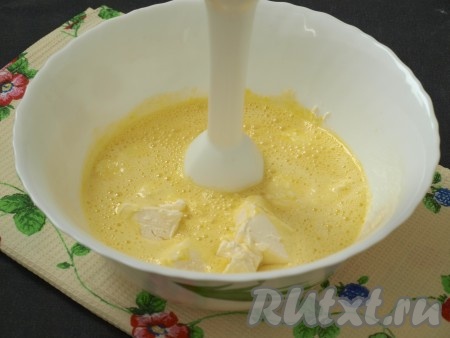 Добавить мягкое сливочное масло.
