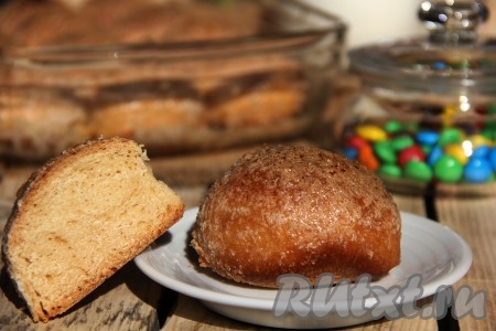 Булочки с сахаром из дрожжевого теста