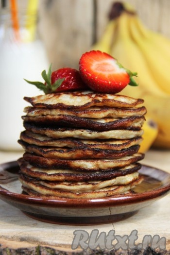 Оладьи из банана и яиц без муки