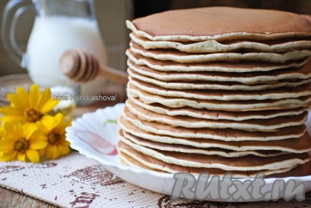 Из данного количества ингредиентов выходит 16-17 очень вкусных, пышных панкейков диаметром 13 сантиметров.&nbsp;
