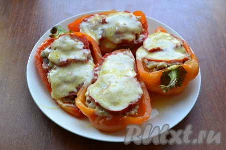 Отправить перец снова в микроволновку еще на 1 минуту при той же мощности.