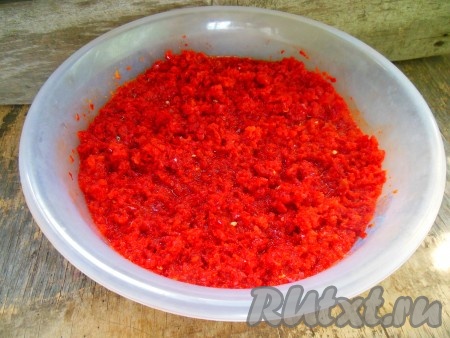 Масса получается яркой и ароматной.
