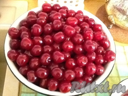 Хорошо промываем и отрываем "хвостики".