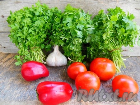 Для приготовления зеленого соуса на зиму я использовала вот такие ингредиенты.