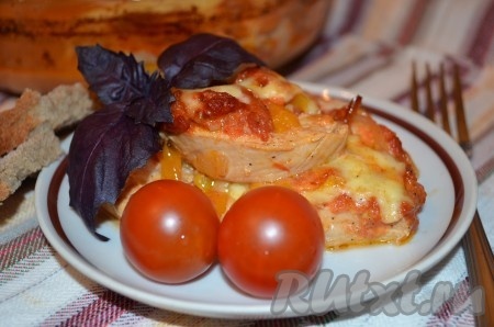 Куриное филе в томатно-сливочном соусе