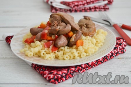 Куриные сердечки и печень в мультиварке