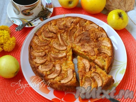 Морковно-яблочный пирог