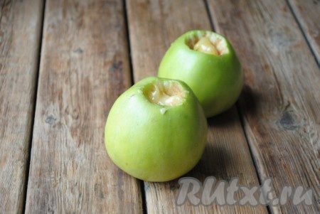 Выложить мёд. 