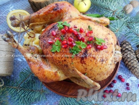 Курица, фаршированная картошкой в духовке