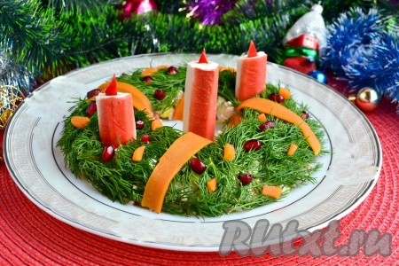 Салат "Рождественский венок" с курицей