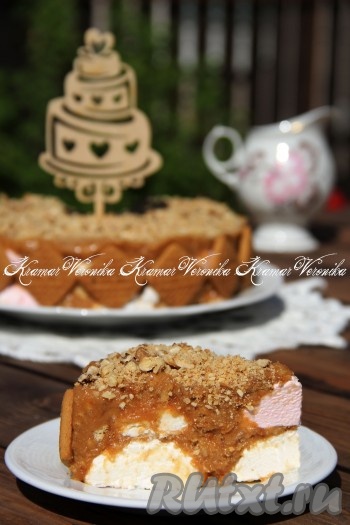 Торт из зефира со сгущенкой и сливочным маслом без выпечки